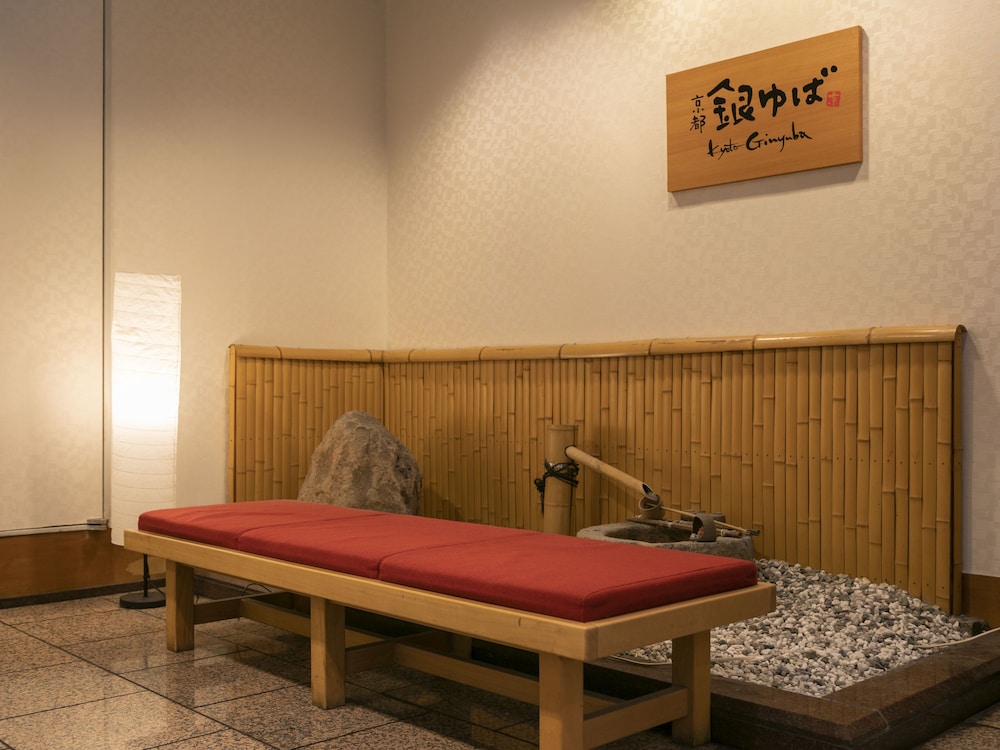 Apa Hotel Himeji Ekikita 56/62