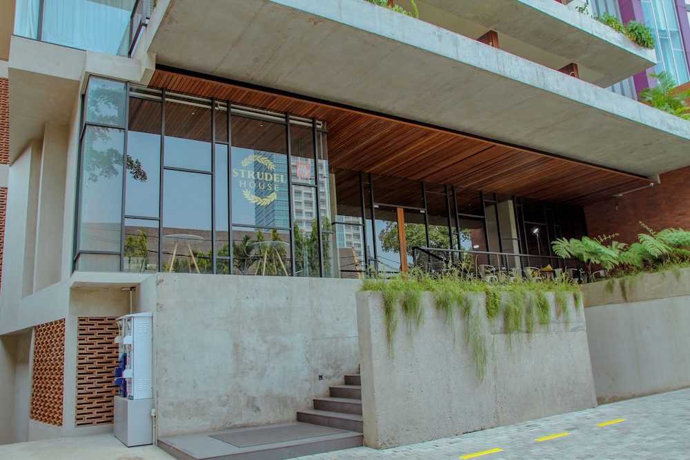 Nagomi Suites & Hotel 6/50