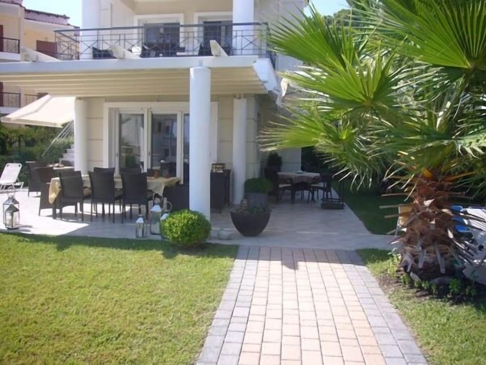 Sun Residence 27/36