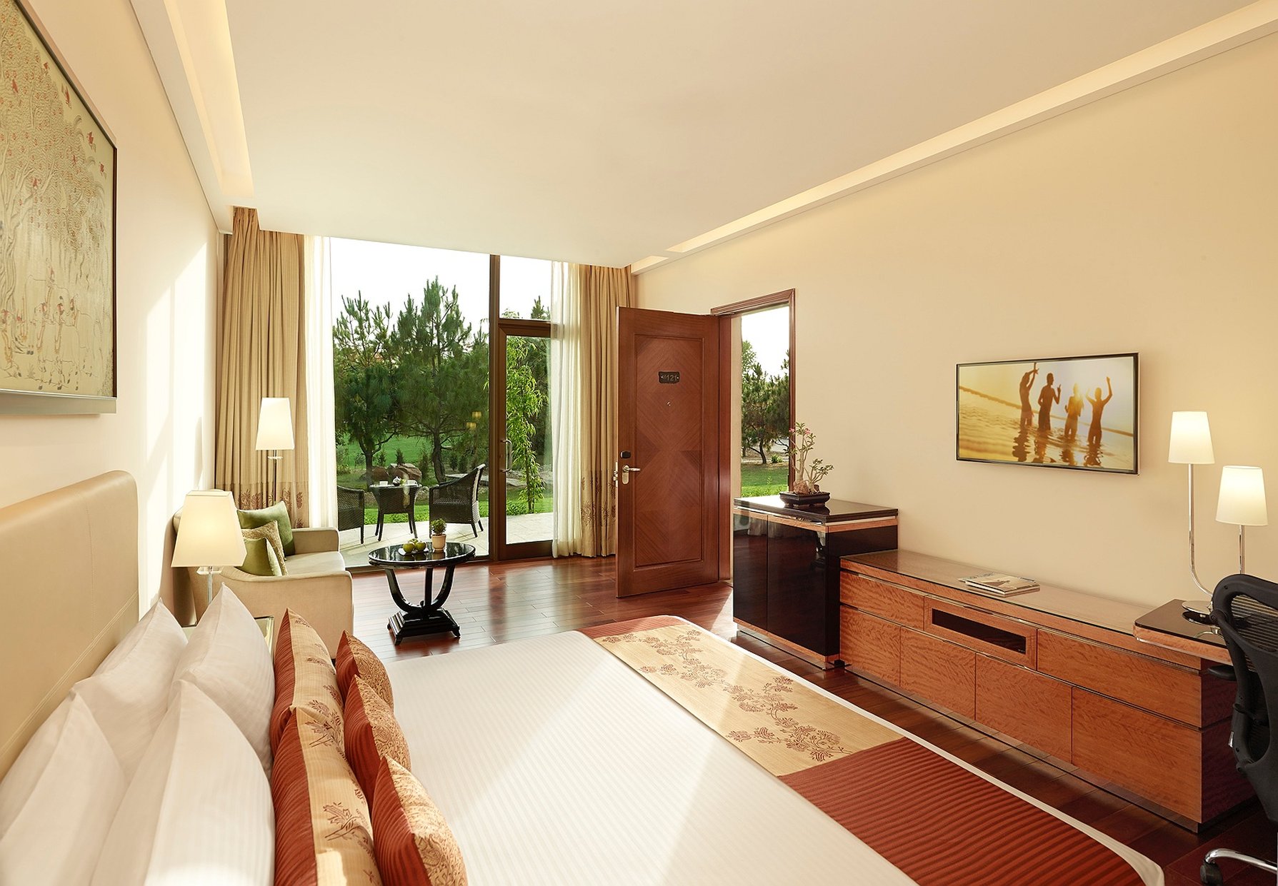 Taj Damdama Lake Resort & Spa, Gurugram 8/27