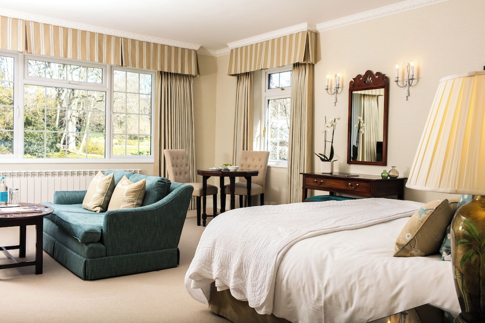 DELUXE, DOUBLE OR TWIN BED, GARDEN VIEW