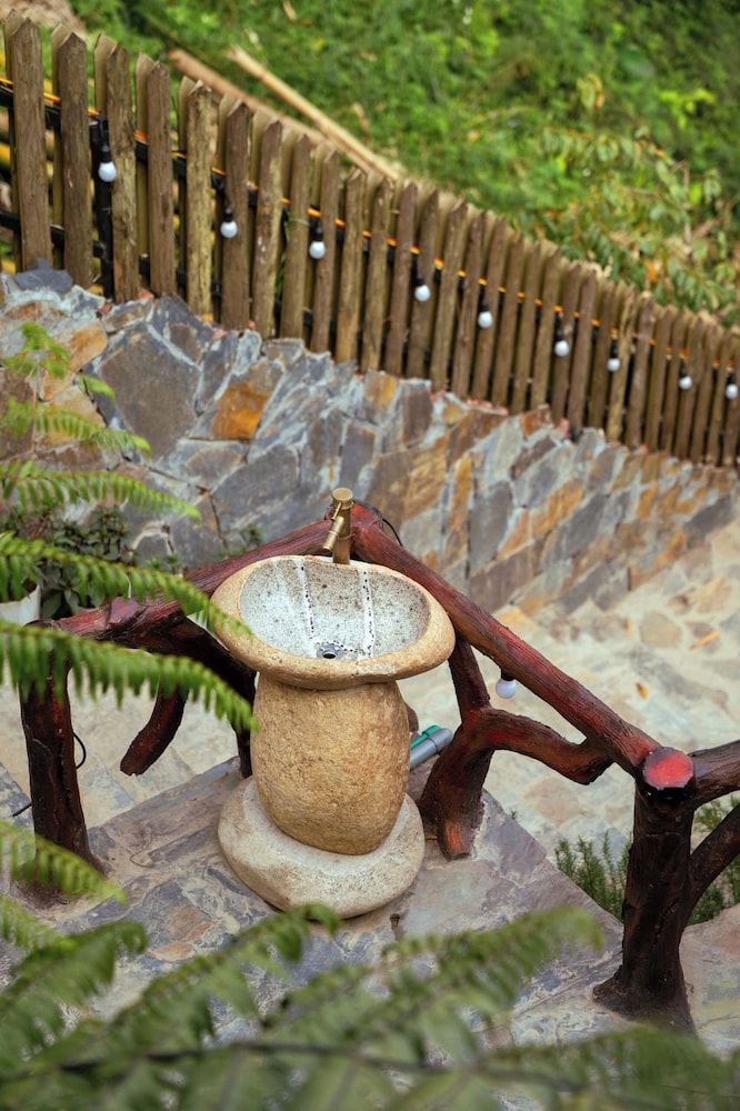 Sapana Mountain Retreat 32/50