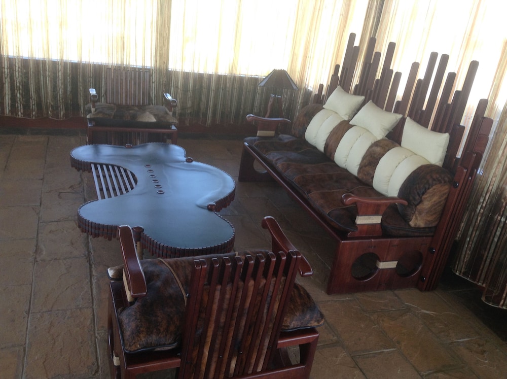 AA Lodge Masai Mara 37/50
