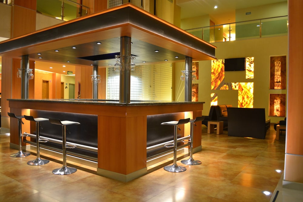 Hostalia Hotel Expo And Business Class 10/60