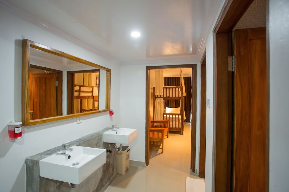 Nuansa Penida Hostel 38/40