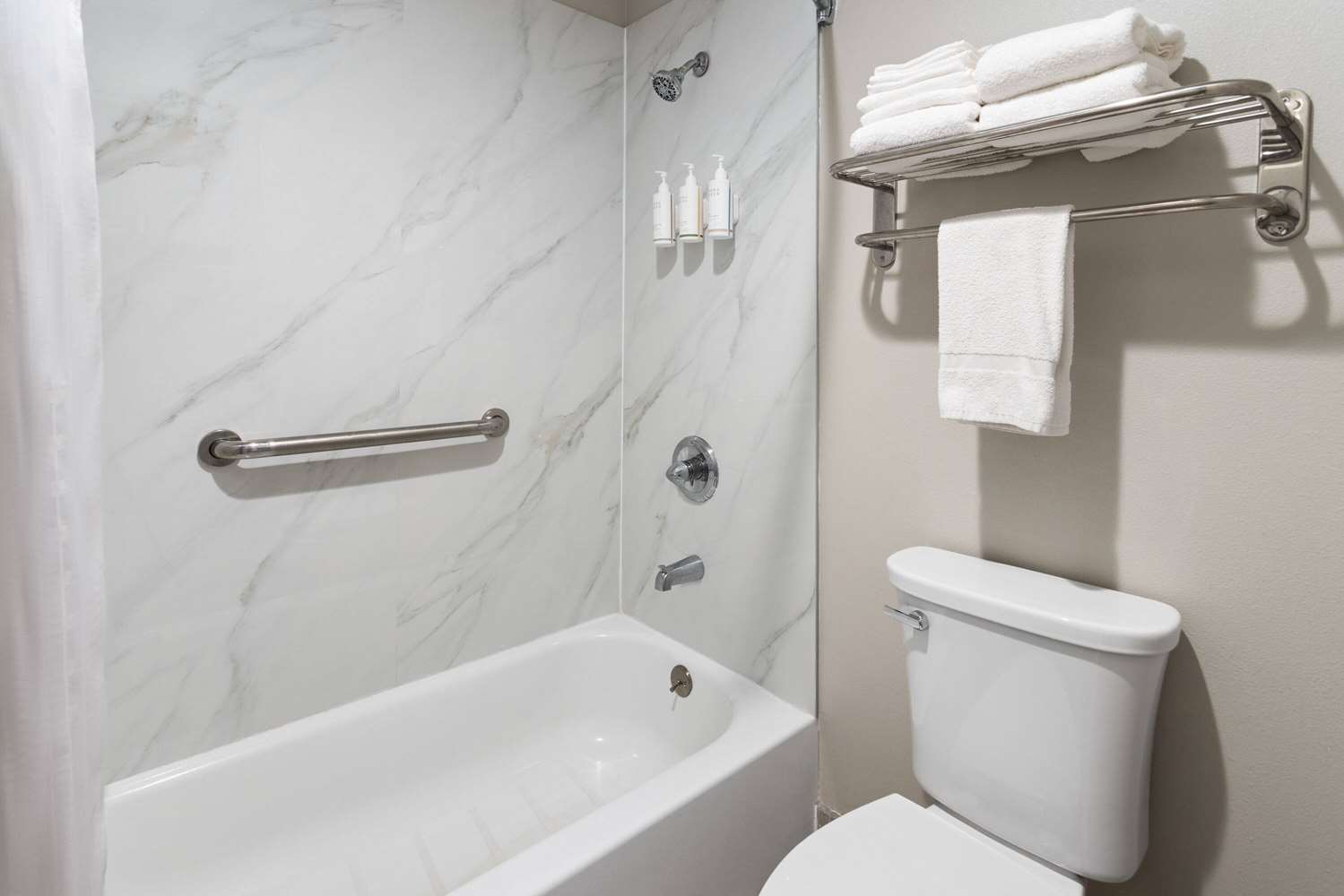 Days Inn By Wyndham Americus 30/31