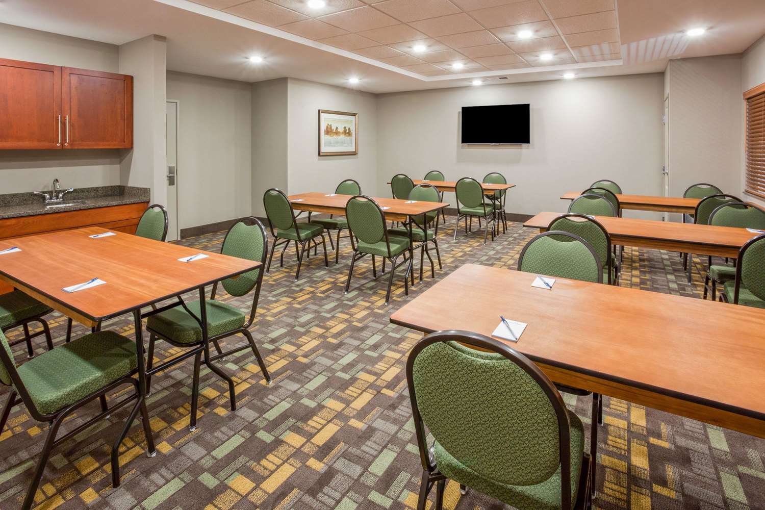 Americinn By Wyndham Sibley 16/18