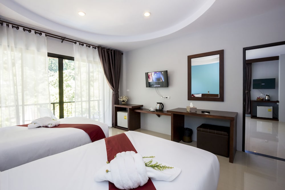 ANDAMAN PEARL RESORT 40/67