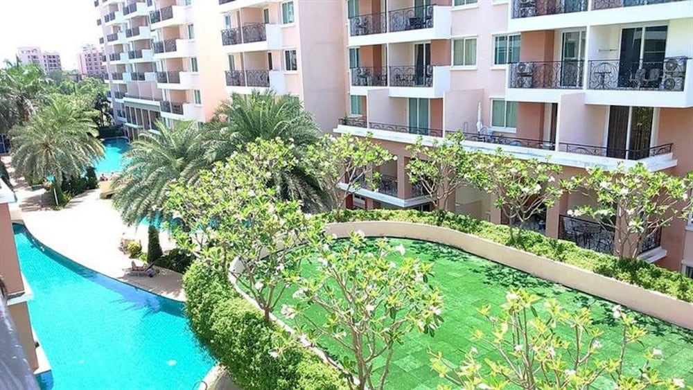 Paradise Park 16/19