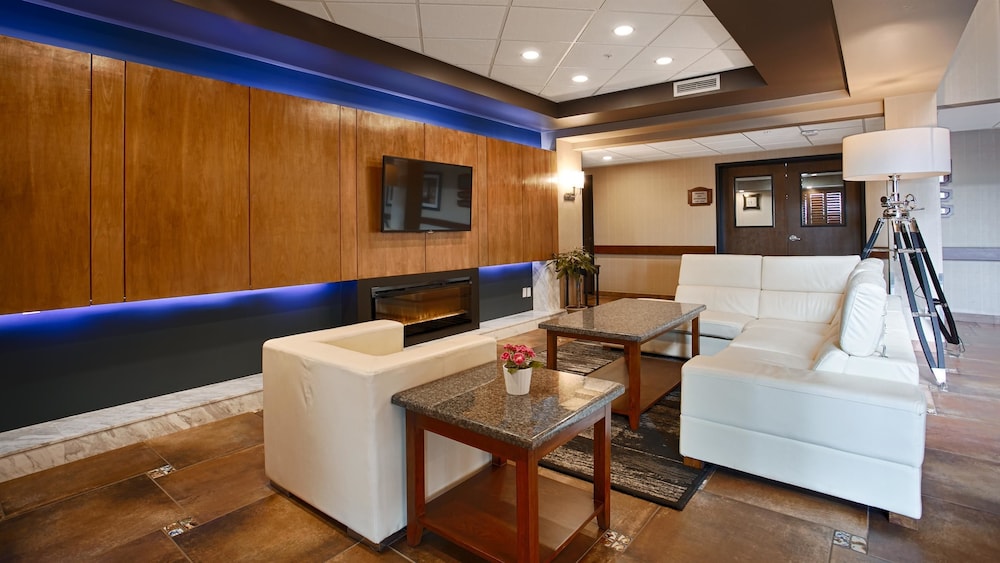 Days Inn By Wyndham Redwater 20/25