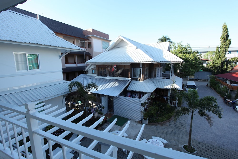 Rinlada House 11/33