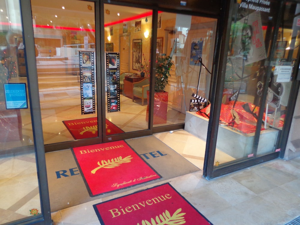 RESIDHOTEL VILLA MAUPASSANT 18/34
