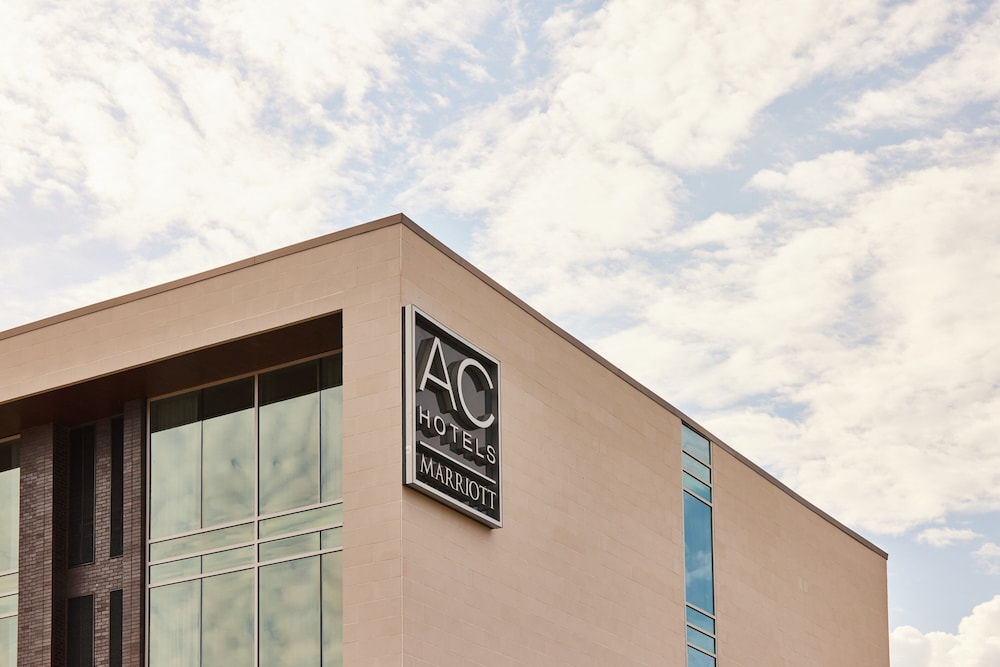 AC Hotel by Marriott Nashville Brentwood 1/40