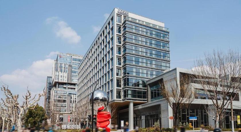 base-CAOHEJING Hotel Residence 8/40