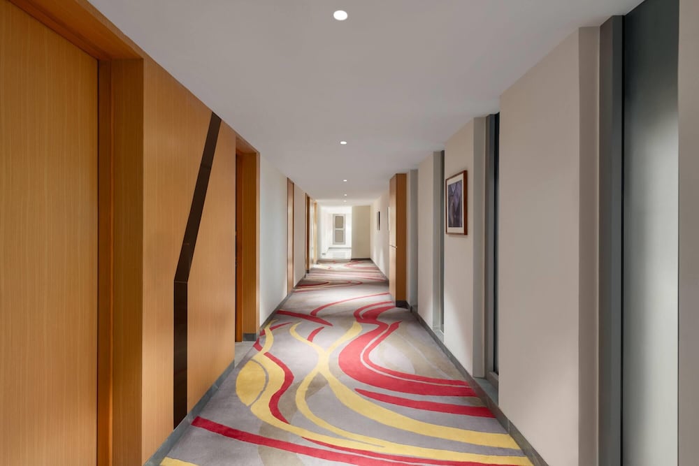Ramada Encore by Wyndham Lucknow Airport 28/48