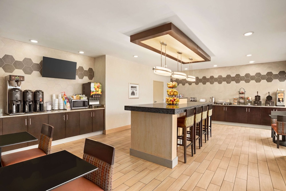 La Quinta Inn & Suites by Wyndham Richmond-Midlothian 25/36