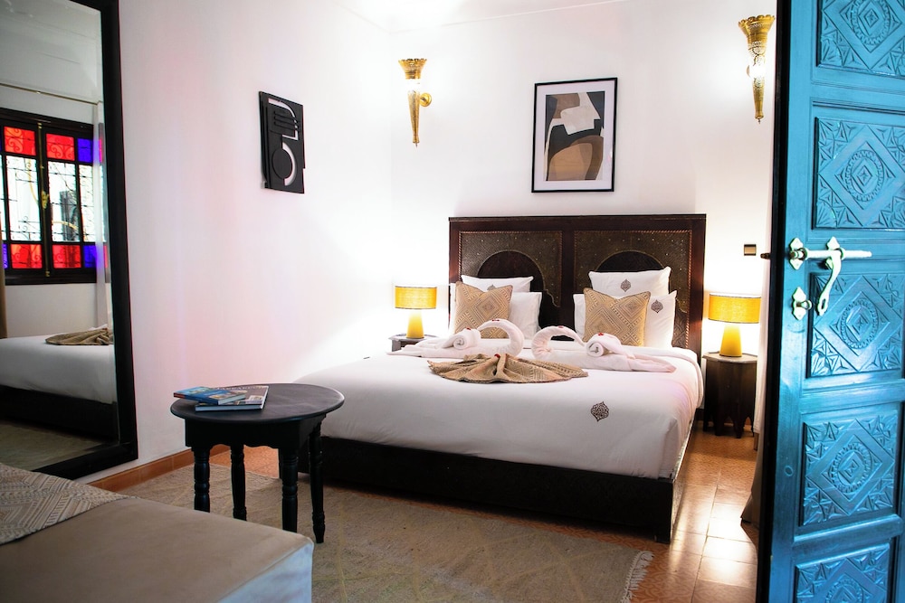 Riad O'zeen 12/50