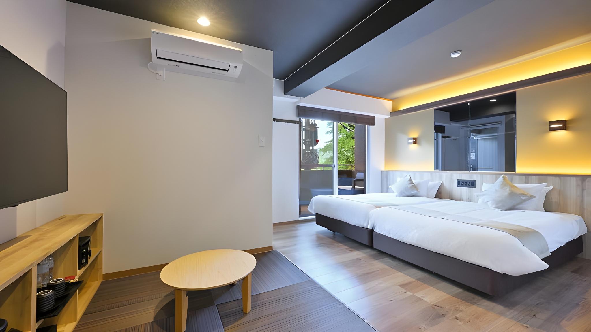 غرفة يابانية غربية كلاسيكية سوبيريور