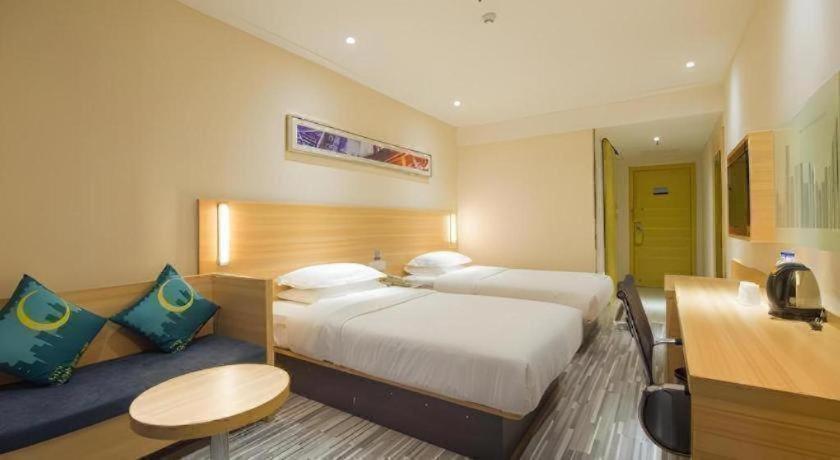 City Comfort Inn Wuhan Guanggu Textile University 25/50