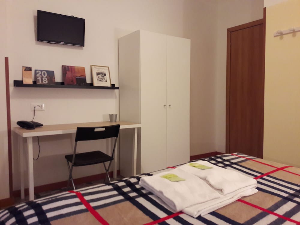 Hotel Brivio 11/39