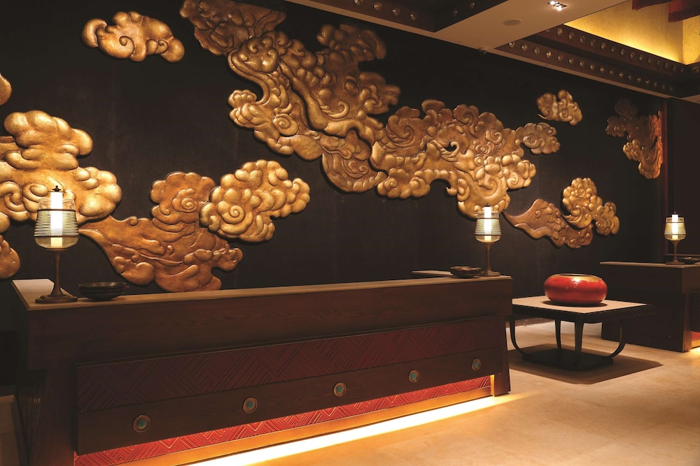 Shangri-La Lhasa 9/50