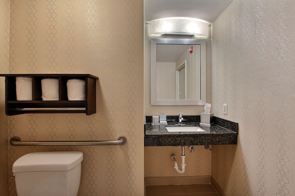 Hampton Inn Savannah-I-95 Richmond Hill 33/38