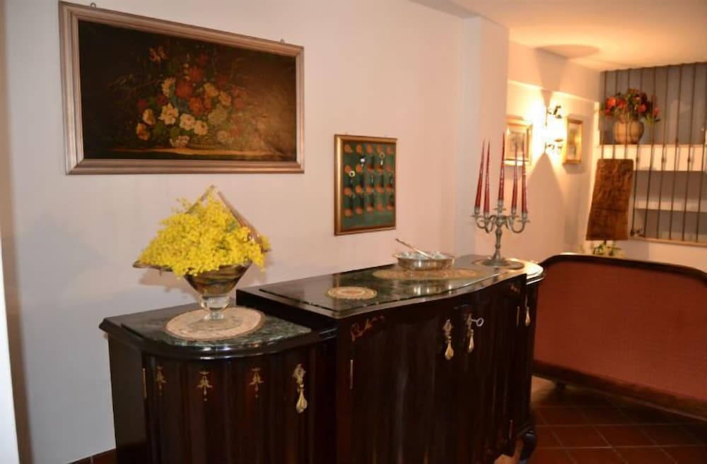 Hotel Bucaneve 10/40