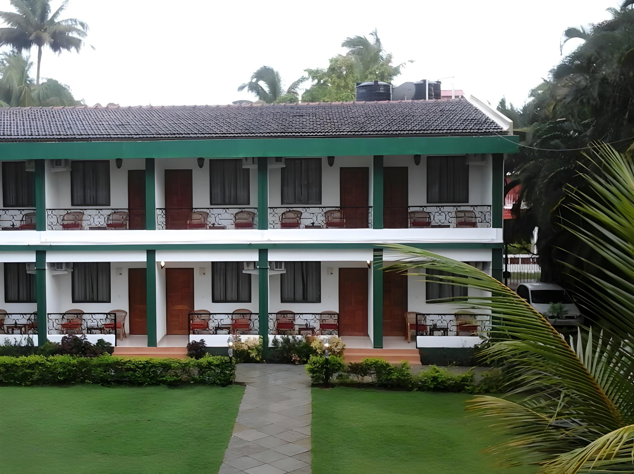 Sea Mist Resort 3/33