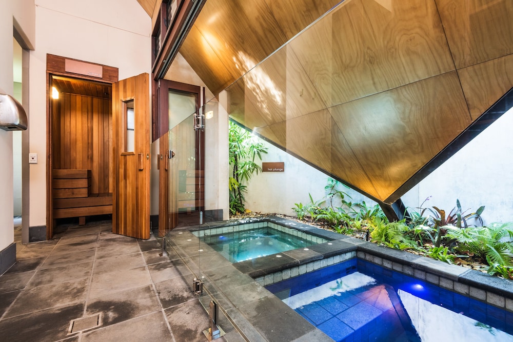 Nirayama Villas And Spa 15/50