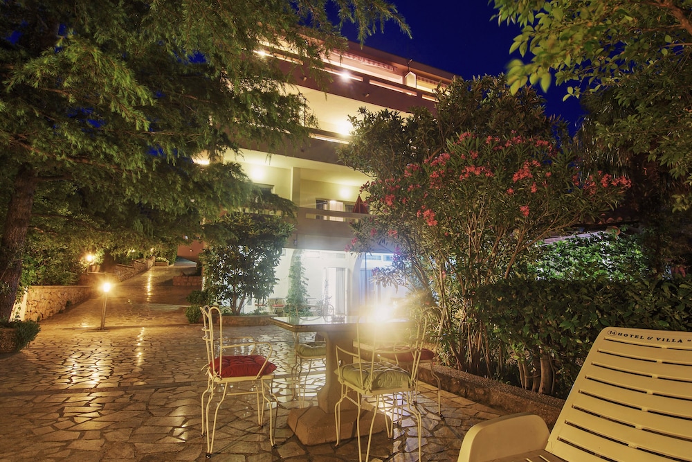 Villa Vicko 16/38