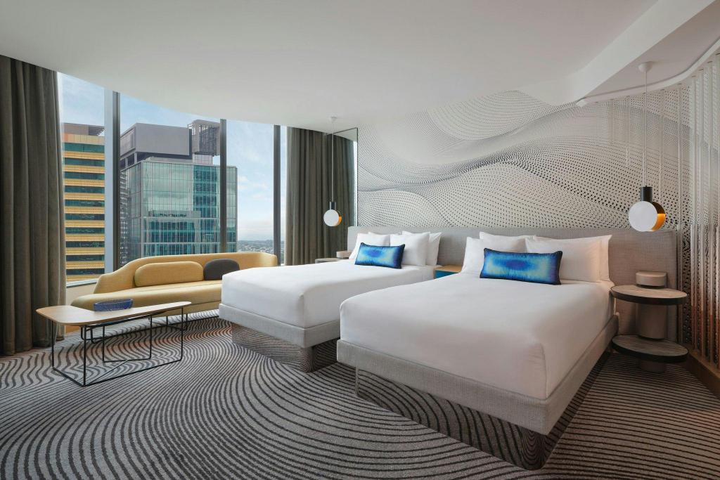 1 Bedroom, Supreme, Suite, 2 Double Beds, Partial River View, Top Floor