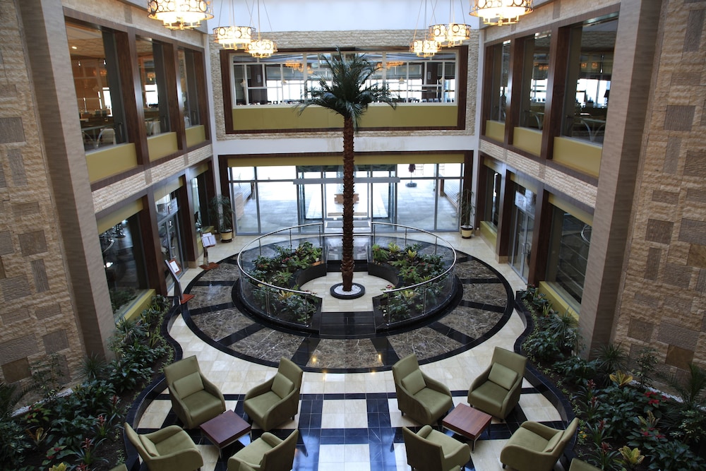 Kolin Hotel Spa & Convention Center 43/63