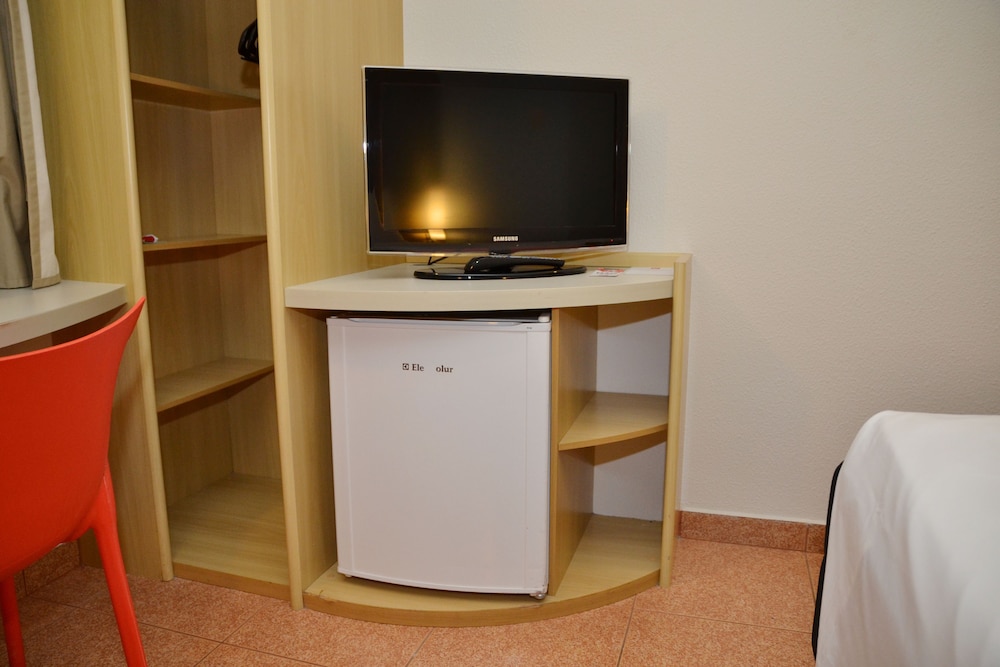 Ibis Aracatuba 35/48