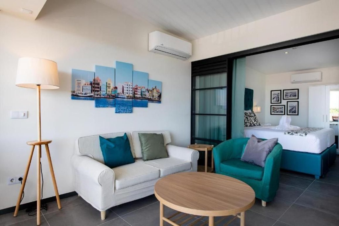 Penthouse, Apartment