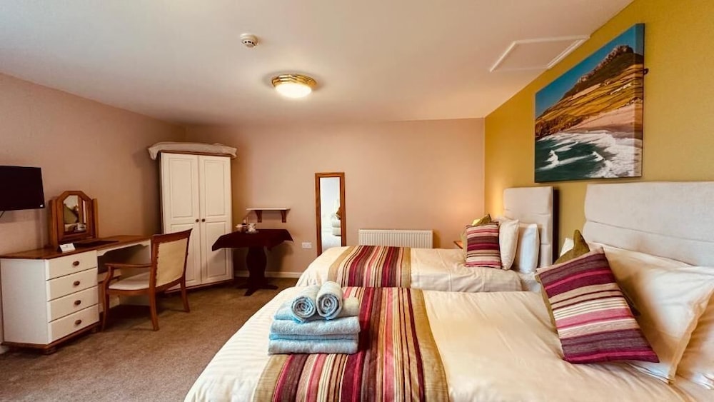 OYO Ocean Haze Hotel 48/58