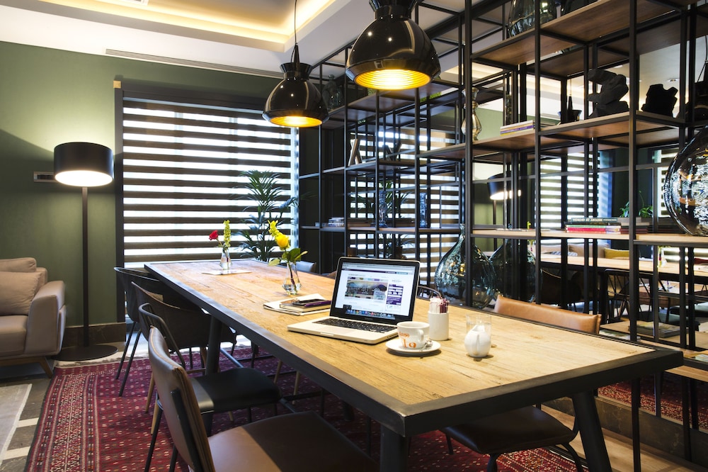 Mercure Tbilisi Old Town 43/55
