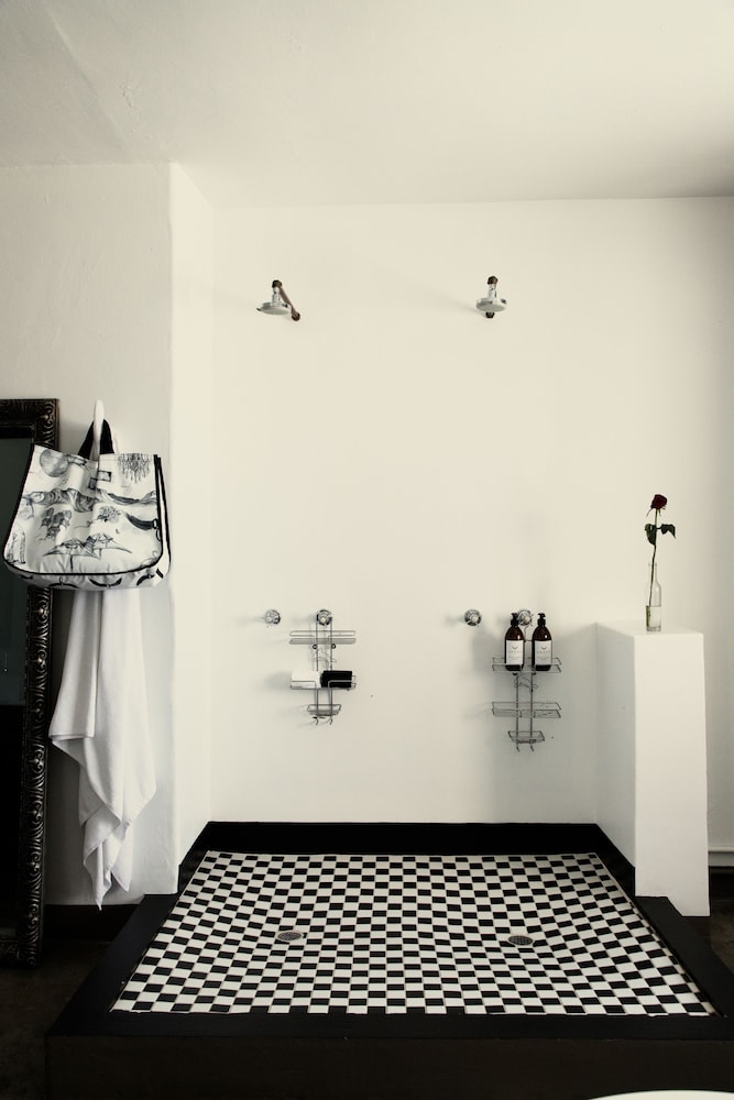 Grand Cafe & Rooms 4/33