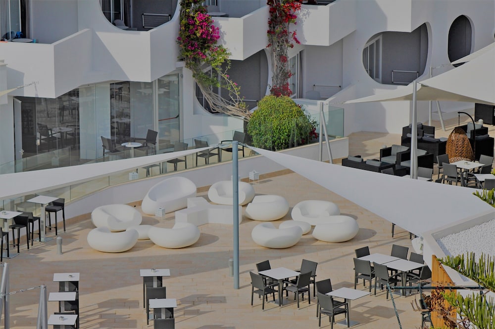 BG Hotel Pamplona 11/46