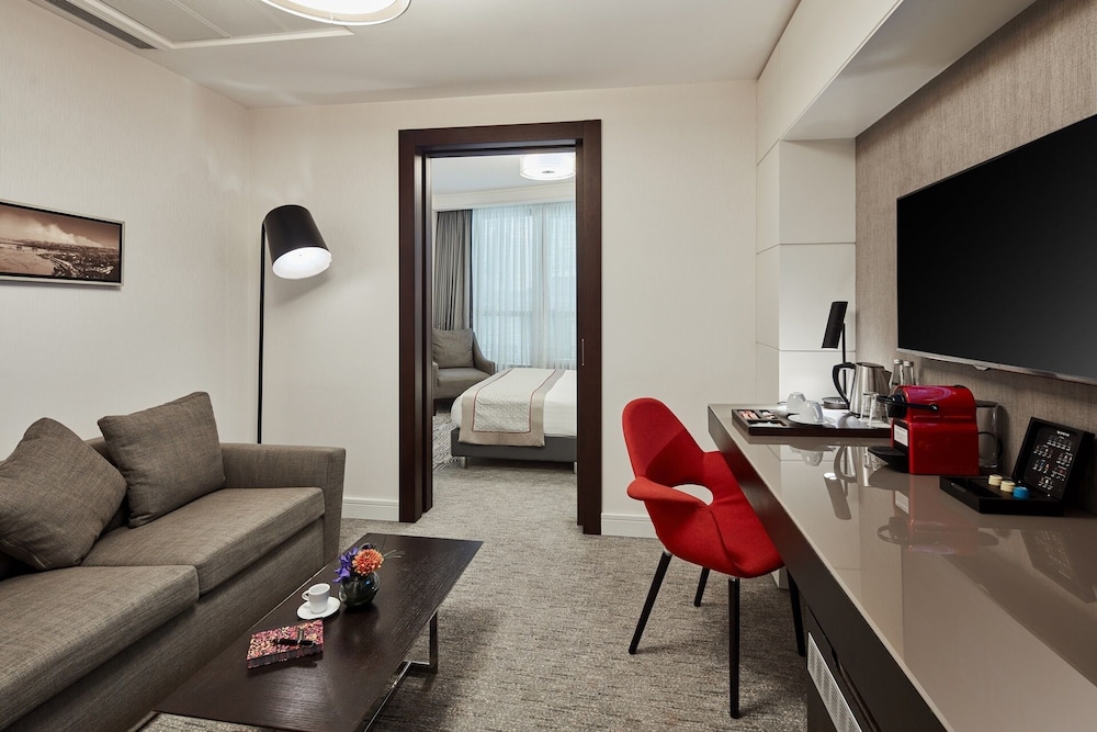 Movenpick Hotel Istanbul Golden Horn 60/89