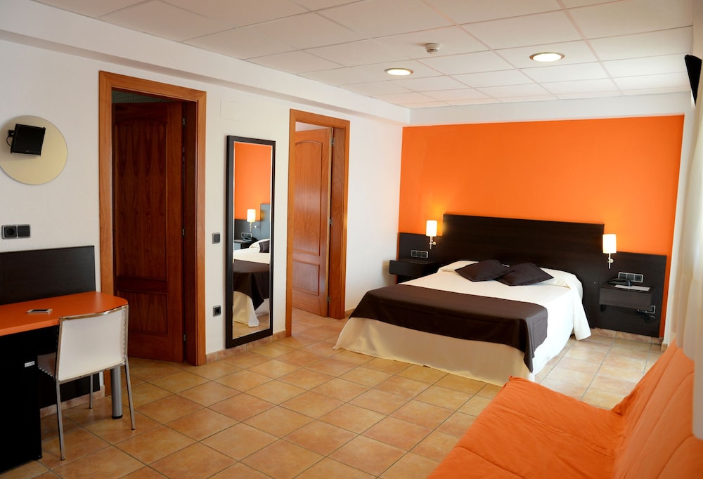 Hotel Pinar del Mar 8/32