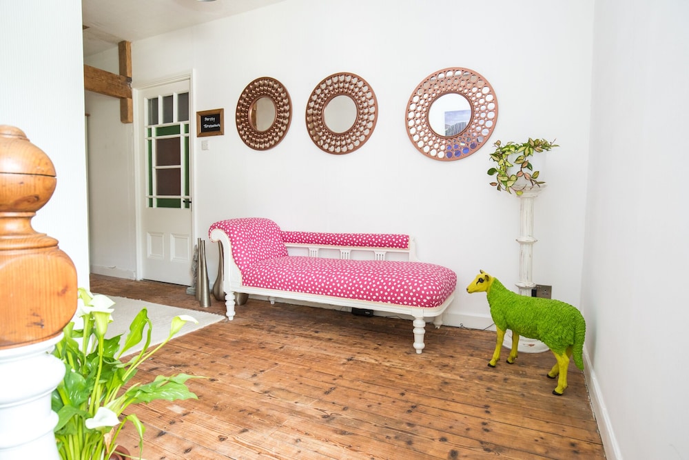 James' Place At Brynawel 9/48