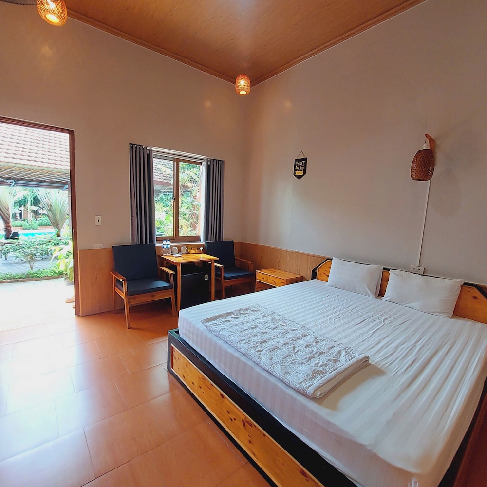 Ninh Binh Mountain Side Homestay & Cafe 16/67