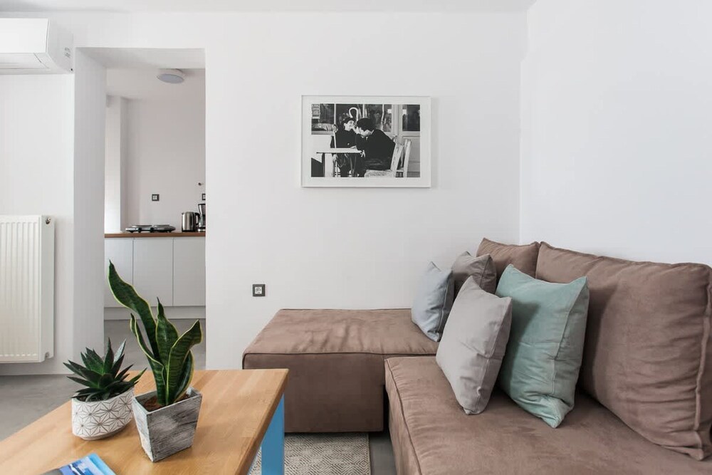 Athens Residence Apartments 42/50