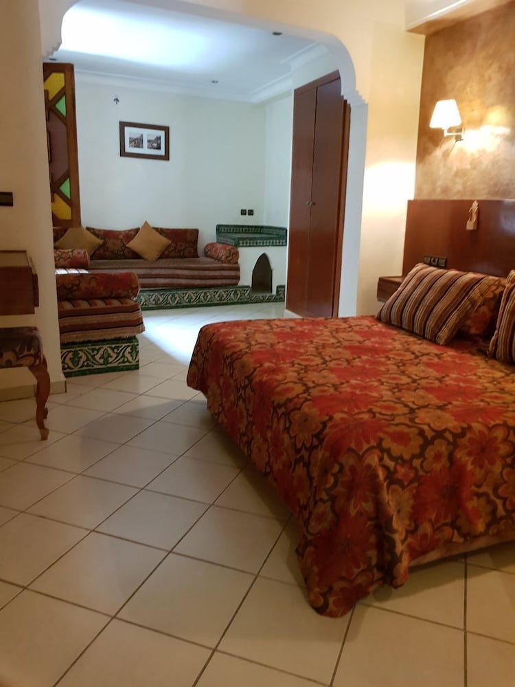HOTEL ALI 15/72