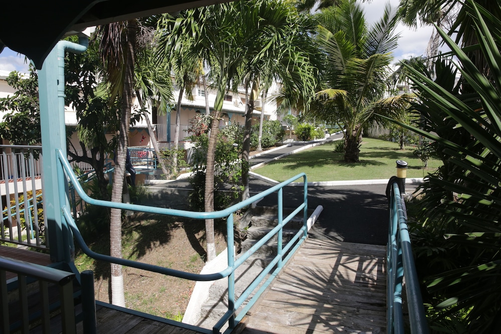 Hotel Village Soleil 48/52