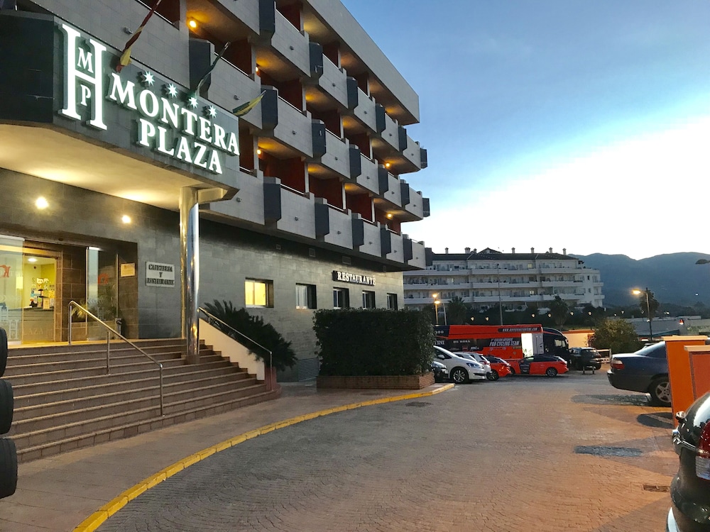 MONTERA PLAZA 3/49