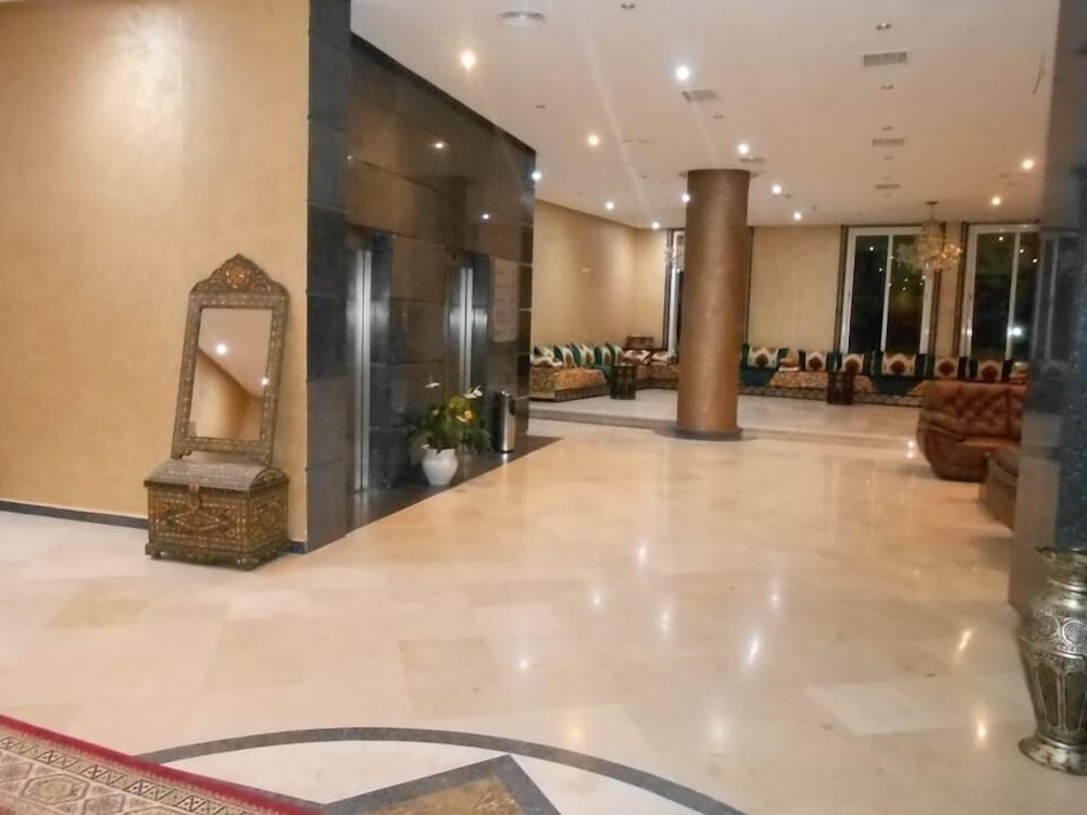 Dream S Hotel 7/37