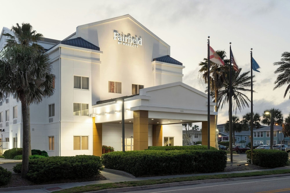 Fairfield Inn and Suites Jacksonville Beach 2/54