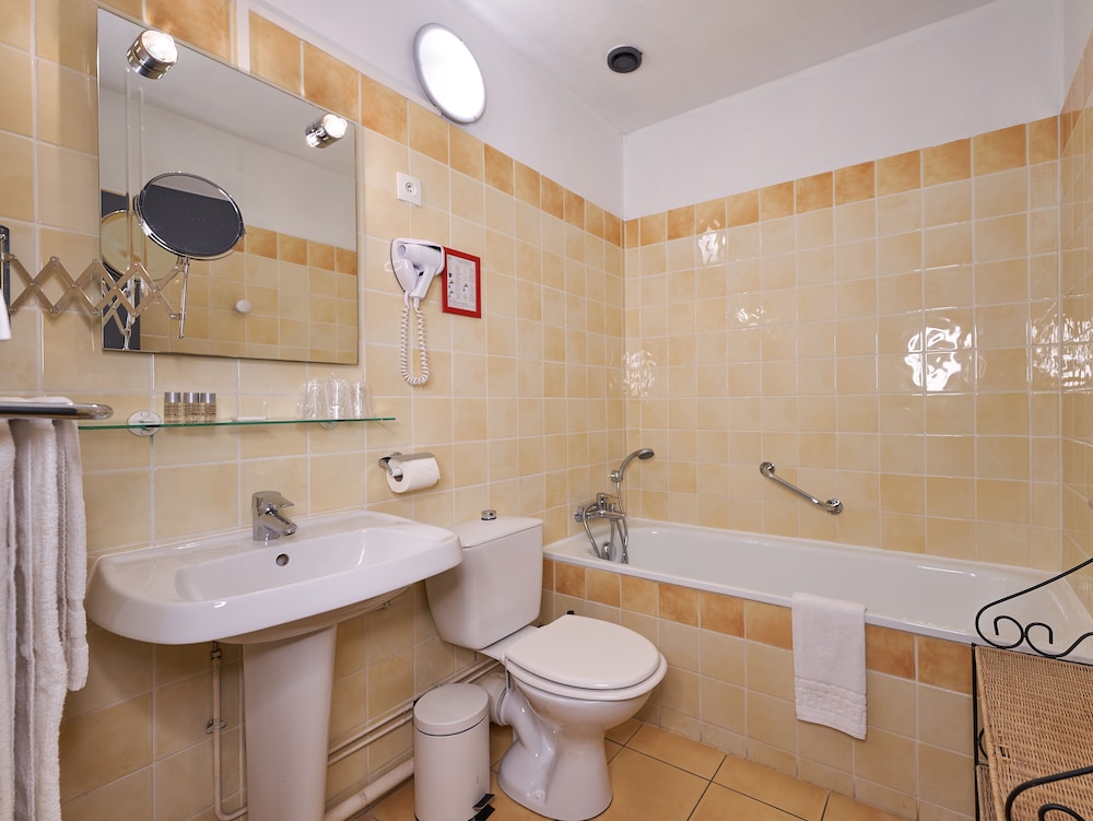 Du Theatre Hotel 31/40