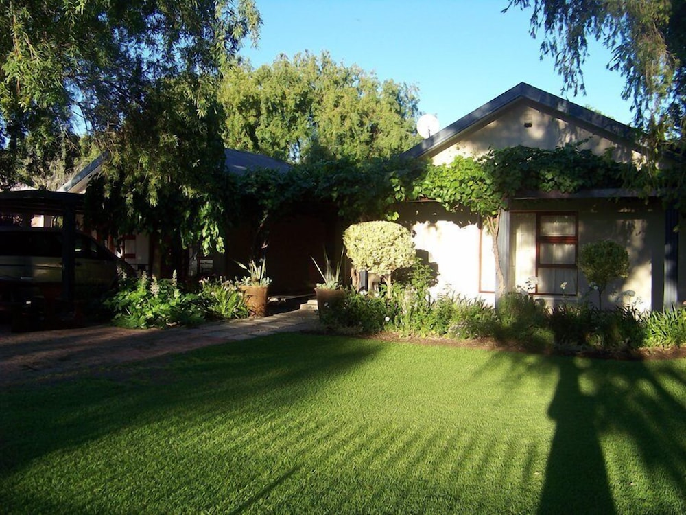 La Paix Guest House 33/49